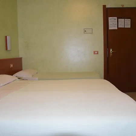 Hotel Bruna Roma