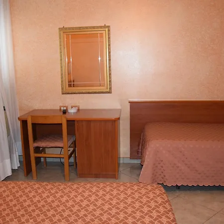 Bruna Hotel 2*